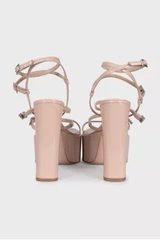 Jessica sandals