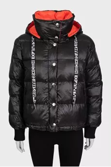 Reversible cropped down jacket with a hood