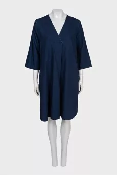 Loose dark blue dress
