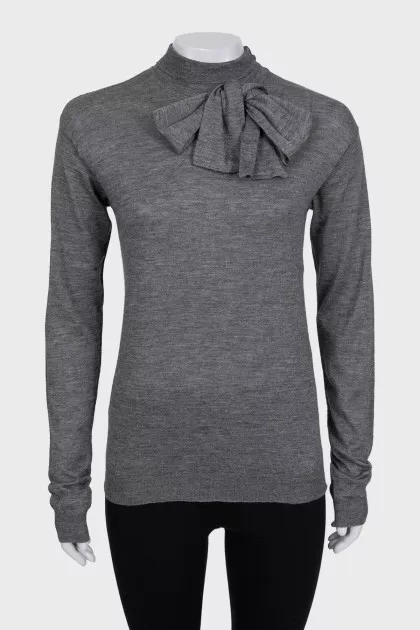 Gray turtleneck with a bow