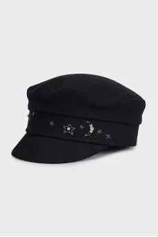Black wool cap with decoration