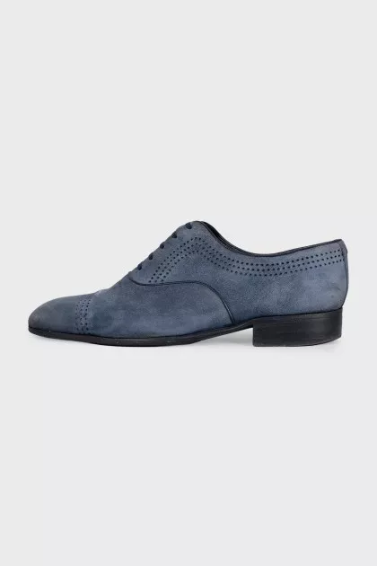 Men's suede lace-up shoes with perforations