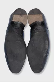 Men's suede lace-up shoes with perforations