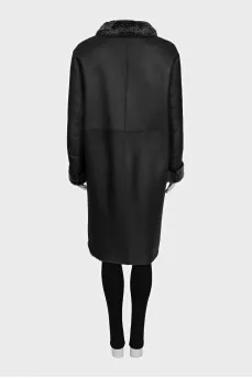 Double-sided straight-cut sheepskin coat with patch pockets