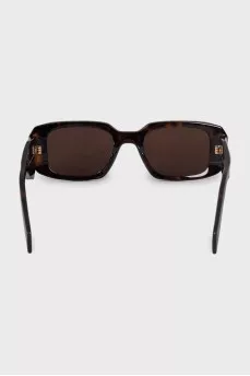 Rectangular sunglasses with a printed pattern and shaped temples