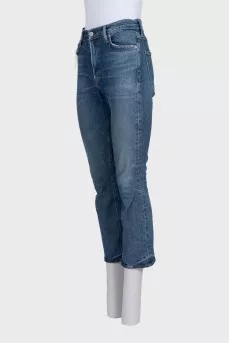 Cropped flared jeans with a mid-rise
