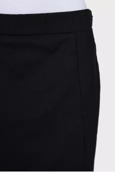 Black pencil skirt with patch pockets