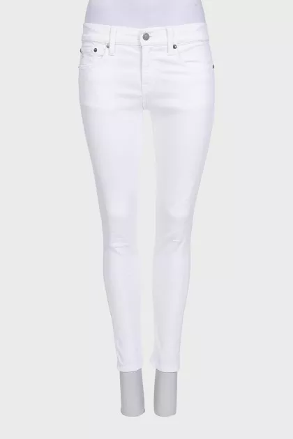 White skinny jeans