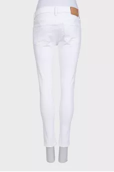White skinny jeans