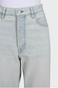 Wide-leg blue jeans with pockets