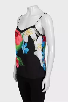 Black T-shirt with floral print
