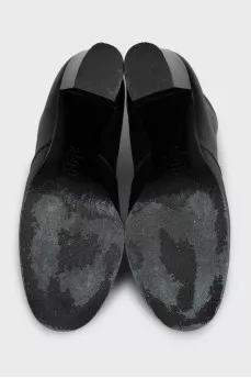 Black leather ankle boots Interlocking