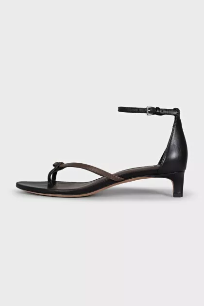 Leather kitten heel sandals