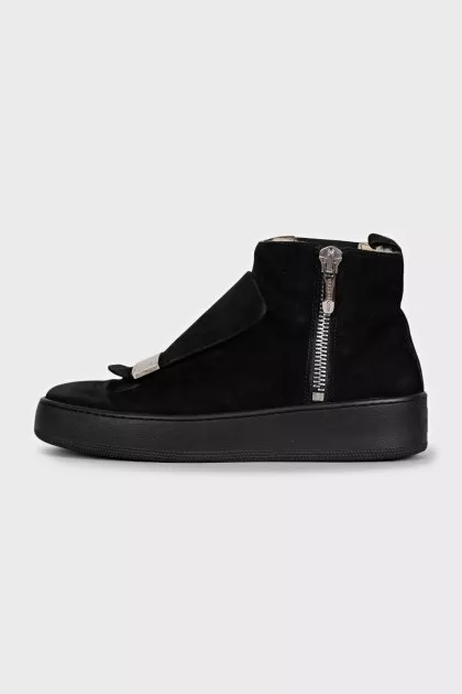 Suede boots with silver decor