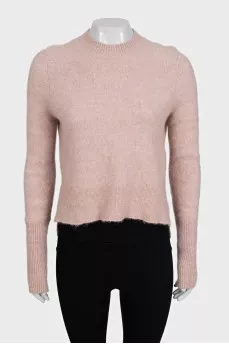 Pink sweater with a straight cut