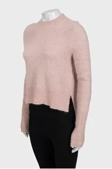 Pink sweater with a straight cut