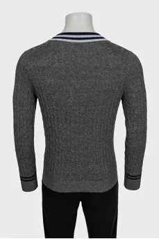 Men's pullover with a voluminous pattern