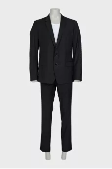 Men's wool suit with straight trousers