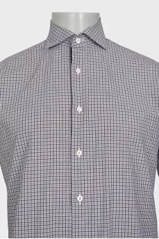 Men's straight shirt with a plaid print