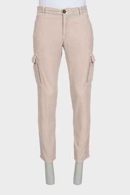 Men's beige cargo pants with pockets