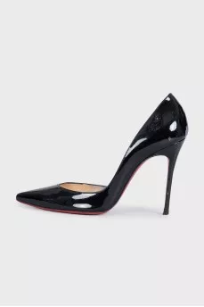 Iriza pumps