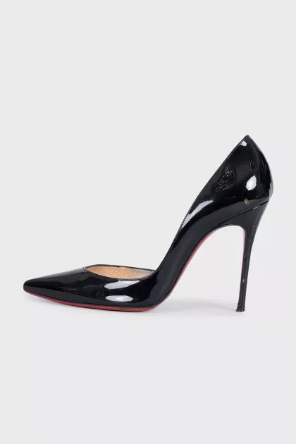 Iriza pumps