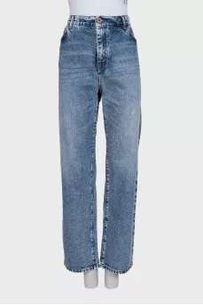 Wide-leg straight-leg jeans with distressing