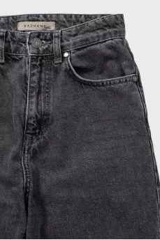 High-waisted straight jeans