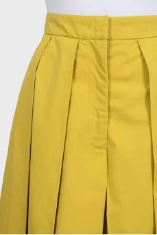 Long, pleated shorts skirt
