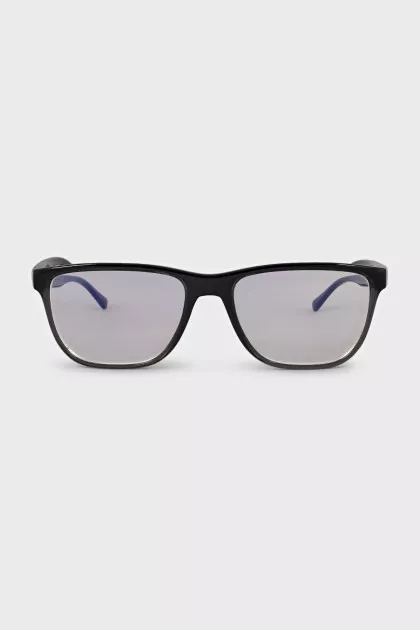Rectangular glasses with black frames