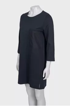 Straight-cut dress with a patch pocket