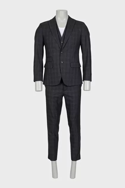 Men's three-piece suit in a checkered print