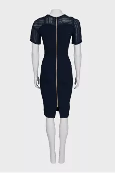 Fitted dress with lace sleeves