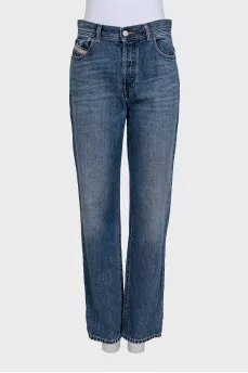 Blue straight-leg jeans