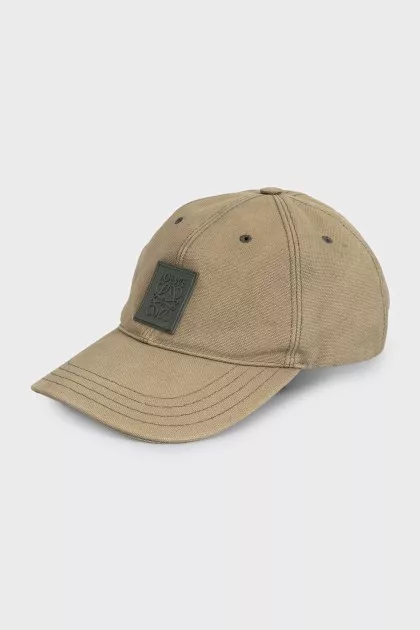 Green cap with logo