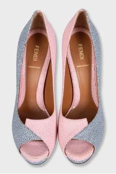 Two-tone printed leather shoes