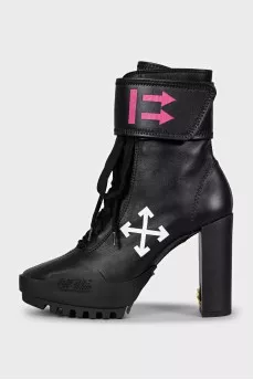 Black ankle boots with print