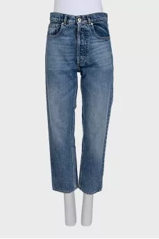 High-waisted blue jeans with distressing