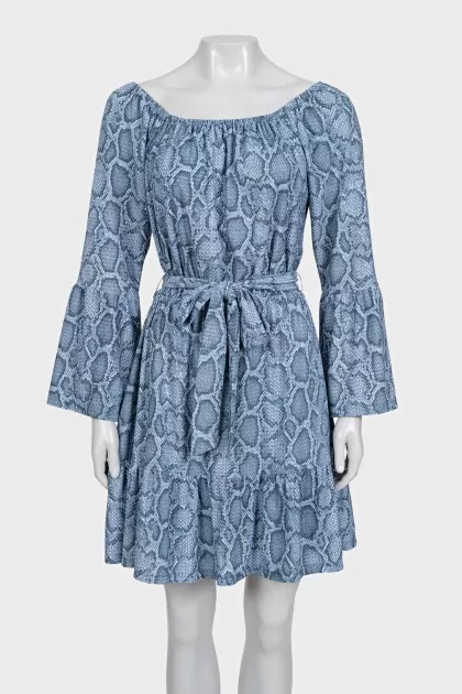 Light blue fitted dress with print