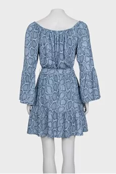 Light blue fitted dress with print