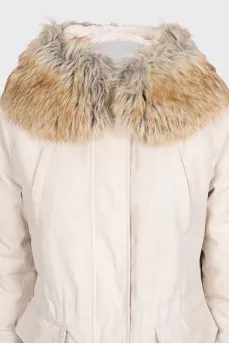 Straight down jacket with a detachable collar
