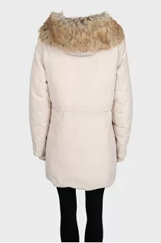 Straight down jacket with a detachable collar