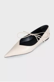Leather ballet flats with laces