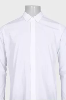 Men's white button-down shirt with long sleeves