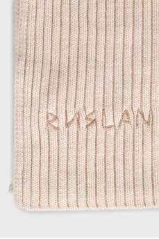 Merino wool scarf with tag