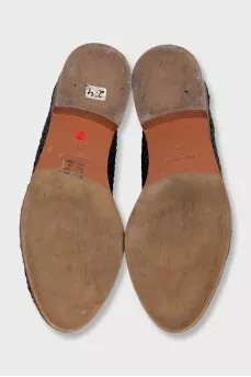 Black woven leather shoes