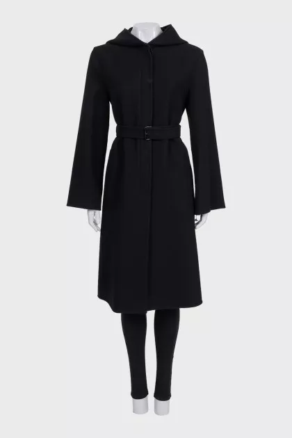 Cashmere coat with tag