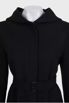 Cashmere coat with tag