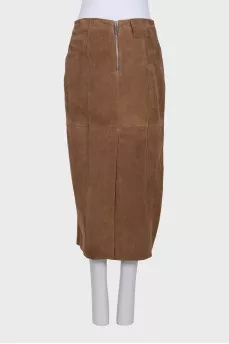 Brown fitted suede skirt