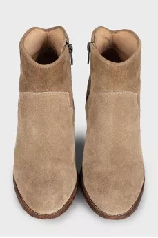 Suede Cossack boots with a zipper
